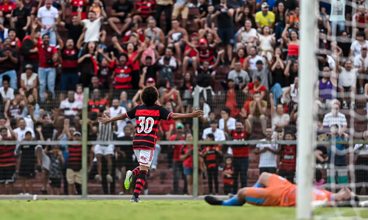 Flamengo estreia na Copinha